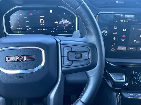 Used 2023 GMC Sierra 1500 AT4 w/ AT4 Premium Package AWD/4WD image 24