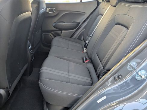 Used 2025 Hyundai Venue SEL image 22