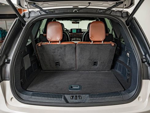 Used 2025 Lincoln Aviator Reserve w/ Luxury Package image 37