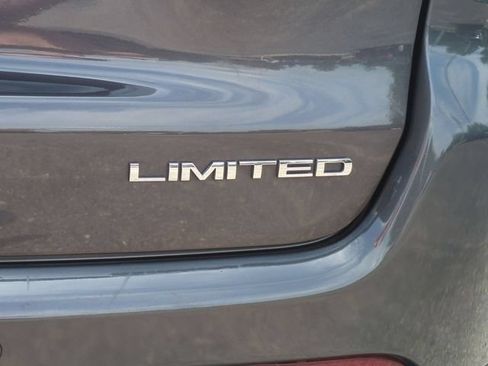 Used 2024 Jeep Compass Limited AWD/4WD image 9