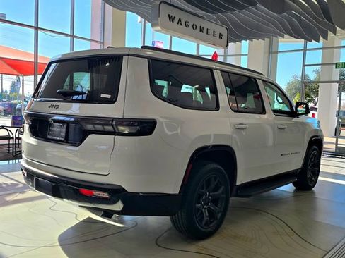 New 2026 Jeep Grand Wagoneer Limited image 4