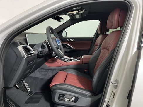 New 2026 BMW X6 xDrive40i w/ Executive Package image 11