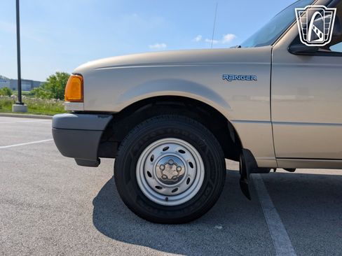 Used 2002 Ford Ranger 2WD Regular Cab image 35