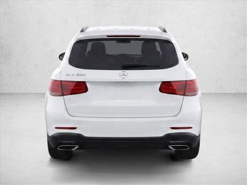 Used 2022 Mercedes-Benz GLC 300 image 6