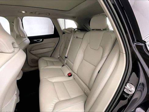 Certified 2023 Volvo XC60 B5 Plus w/ Protection Package Premier image 35