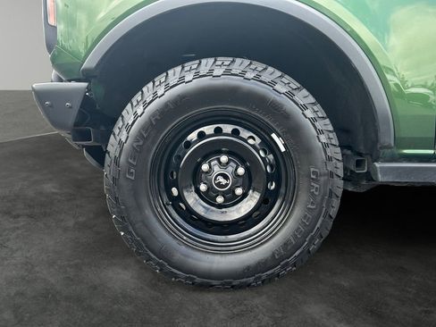 Used 2022 Ford Bronco Black Diamond AWD/4WD image 5