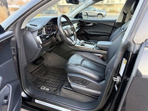 Used 2022 Audi Q8 Prestige w/ Prestige Package AWD/4WD image 18