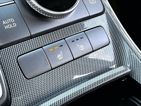 Used 2022 Hyundai Santa Fe SEL image 36