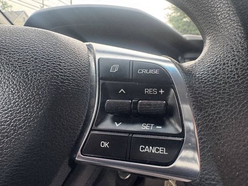 Used 2018 Hyundai Sonata SE FWD image 23