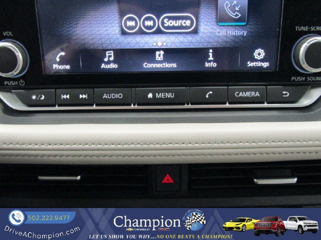 Used 2024 Nissan Rogue SV w/ SV Premium Package AWD/4WD image 33