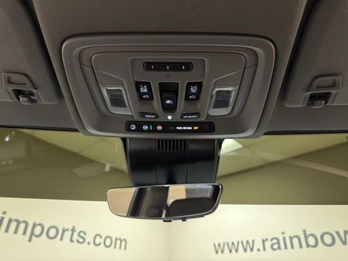 Used 2025 GMC Sierra 1500 Denali AWD/4WD image 21