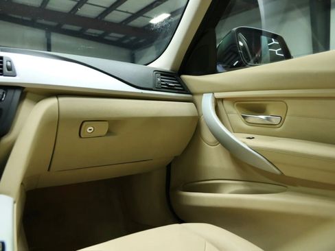 Used 2012 BMW 328i Sedan RWD image 32