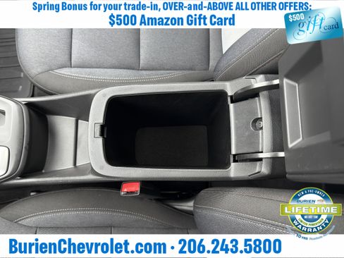 Used 2025 Chevrolet Trax RS w/ Sunroof Package image 19