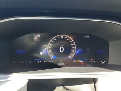 New 2026 Volkswagen Taos SE image 25