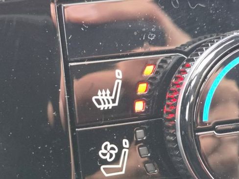 New 2026 Nissan Pathfinder Platinum image 31