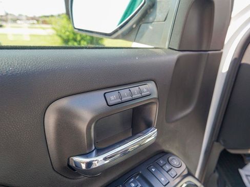 Used 2017 GMC Sierra 1500 SLT w/ All Terrain Package AWD/4WD image 15