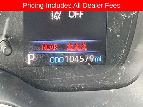 Used 2022 Toyota Corolla SE FWD image 25