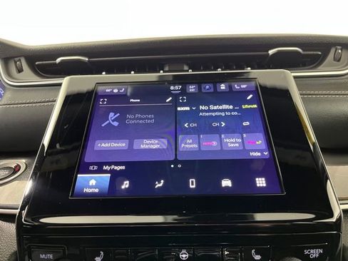 Used 2023 Jeep Grand Cherokee Altitude image 27