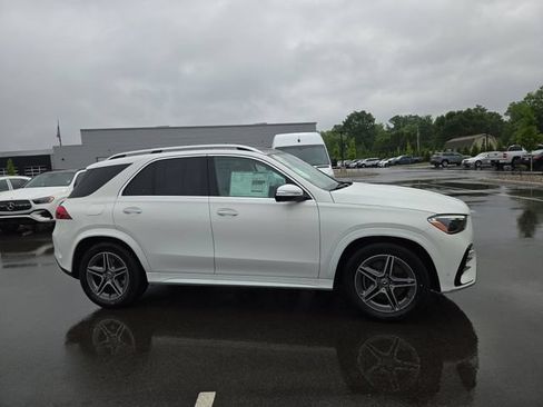 New 2026 Mercedes-Benz GLE 450 4MATIC image 2