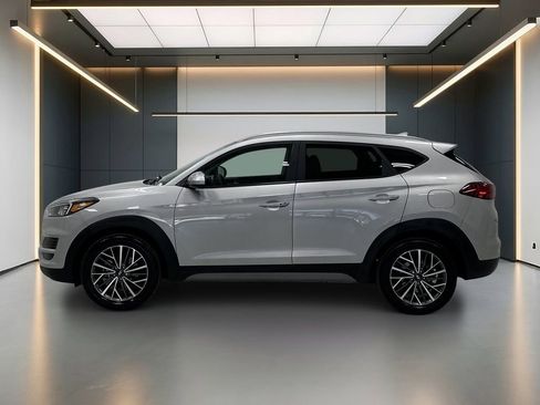 Used 2020 Hyundai Tucson SEL w/ Cargo Package FWD image 2