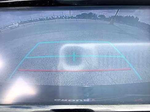 Used 2020 Toyota Camry SE FWD image 26