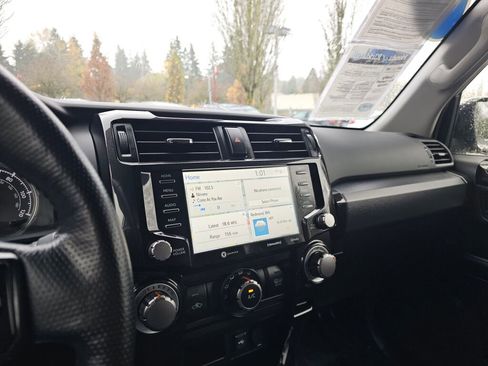 Used 2023 Toyota 4Runner TRD Off-Road Premium image 25