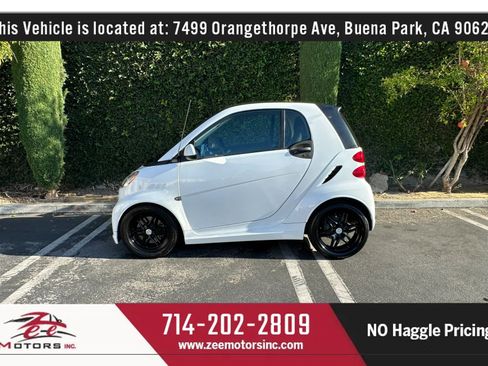 Used 2013 smart fortwo pure RWD image 10