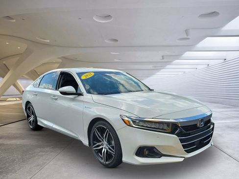 Used 2021 Honda Accord Touring image 1
