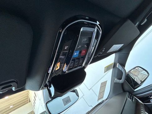 Used 2024 Jeep Grand Wagoneer Series I AWD/4WD image 60