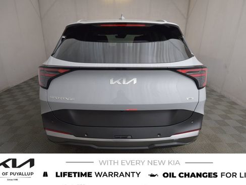 New 2026 Kia Sportage EX image 6