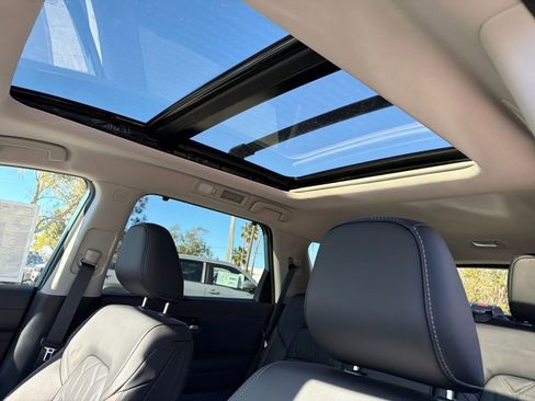 New 2026 Nissan Pathfinder Platinum w/ Cargo Package image 17