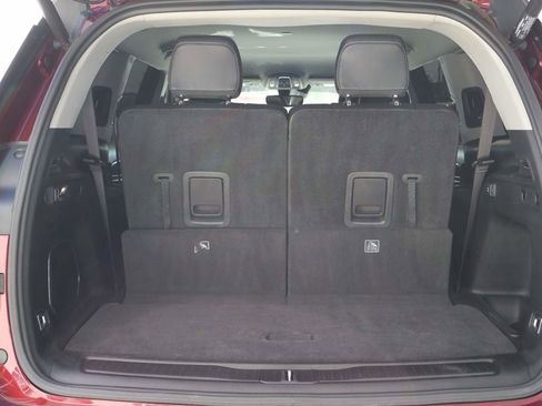 Used 2022 Jeep Grand Cherokee L Limited RWD image 12