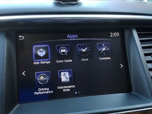 Used 2018 Nissan Armada SL image 23