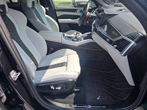 Used 2025 BMW X5 M Competition w/ Executive Package AWD/4WD image 21