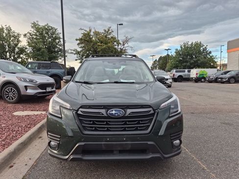 Used 2023 Subaru Forester Limited AWD/4WD image 2