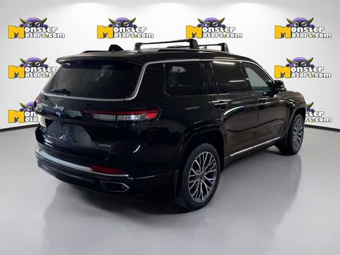 Used 2021 Jeep Grand Cherokee L Summit image 4