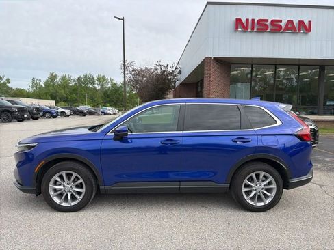 Used 2025 Honda CR-V EX image 8