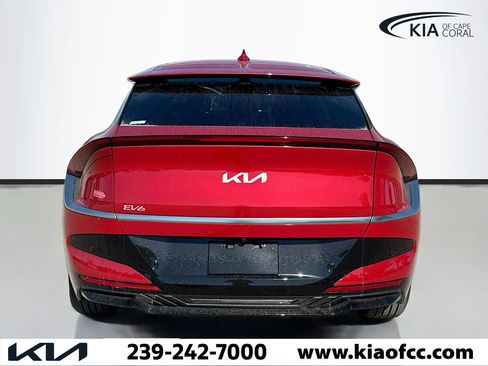 New 2025 Kia EV6 Wind image 4