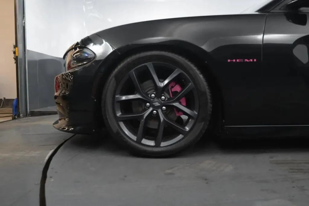Used 2021 Dodge Charger R/T w/ Blacktop Package RWD image 10