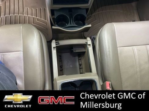 Used 2015 Chrysler Town & Country Touring-L w/ Driver Convenience Group image 20