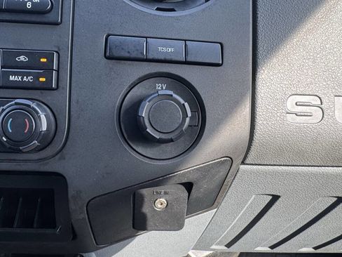 Used 2016 Ford F450 XL w/ Power Equipment Group image 74