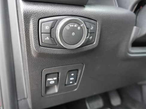 Used 2017 Ford F150 XLT w/ Equipment Group 301A Mid image 13