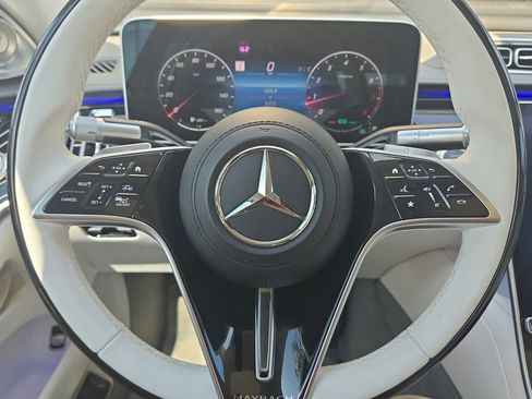 Used 2022 Mercedes-Benz Maybach S 580 4MATIC image 9