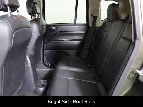 Used 2016 Jeep Compass High Altitude image 16