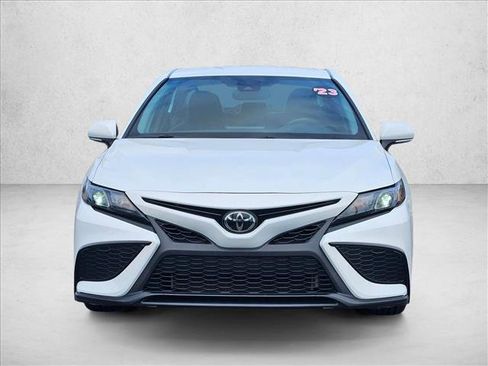 Used 2023 Toyota Camry SE w/ Convenience Package FWD image 2