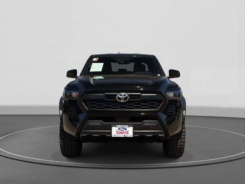 Used 2024 Toyota Tacoma TRD Off-Road AWD/4WD image 3
