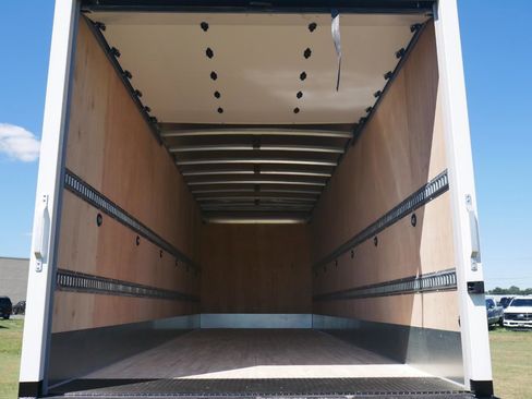 New 2025 Ford F750 2WD Regular Cab Super Duty image 33