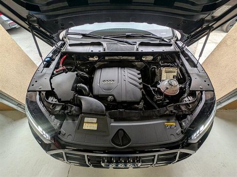 Used 2023 Audi Q5 Prestige w/ Prestige Package image 17