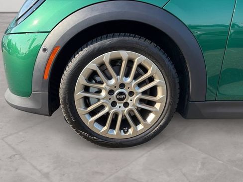 Used 2025 MINI Cooper S FWD image 14