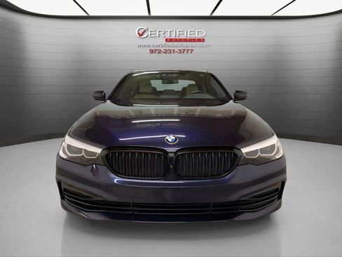 Used 2020 BMW 530i w/ Convenience Package image 2